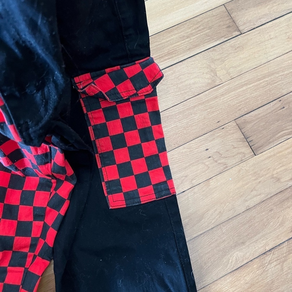 Hot topic Red & Black Checker‎ Split Cargo Jogger Pants - Picture 4 of 7